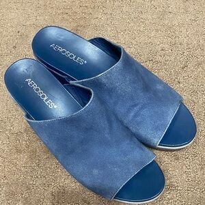 AEROSOLES  Blue Suede 9W Women's Mules Spring Summer Office